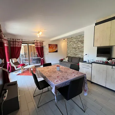 Appartement Sur - 4 Pers. - Fr-1-198-283